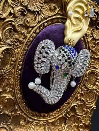 Exclusive Elephant Head Brooch | Handcrafted 18K Gold-Plated Statement Piece